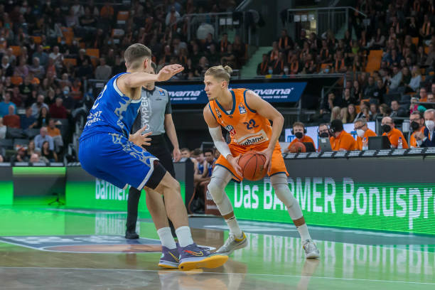 可以定义 可以定义