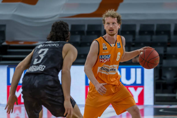 是作品的笔 是作品的笔